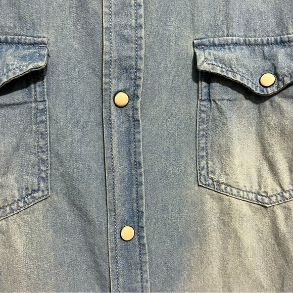 Livergy Men’s Denim Shirt w/ Pearl Snaps Ombré Coloring 100% Cotton Size XL - Picture 6 of 9